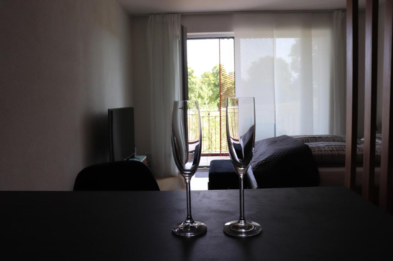 Luxus Apartment In บวร์กเฮาเซิน ภายนอก รูปภาพ
