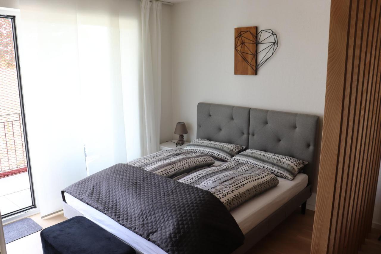 Luxus Apartment In บวร์กเฮาเซิน ภายนอก รูปภาพ